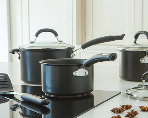 Circulon non stick saucepans and milk pans are designed for confident cooking, safe in the knowledge food won't stick. Our range includes stainless steel saucepans and milk pans, as well as hard anodized options for maximum durability.