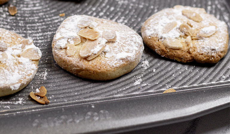 Marzipanplätzchen mit Circulon Backware